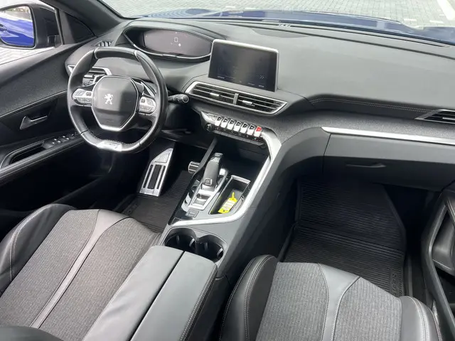 Peugeot 3008 1.6 e-THP GT Line 2018 Benzine 17