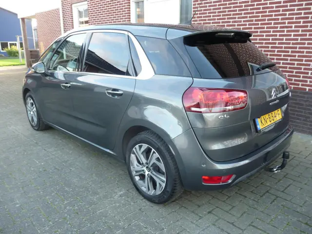 Citroën C4 Picasso 1.2 PureTech Intensive 2016 Benzine 3
