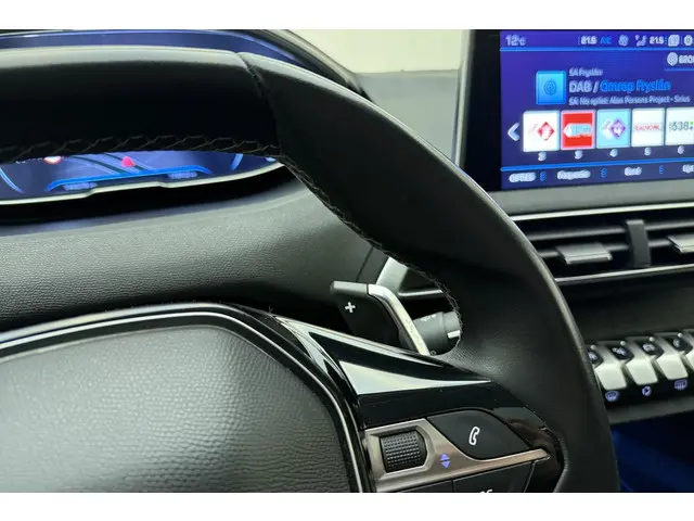 Peugeot 3008 1.6 e-THP Allure 2018 Benzine 20