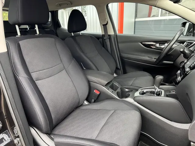 Nissan QASHQAI 1.2 Business Edition 2017 Benzine 16