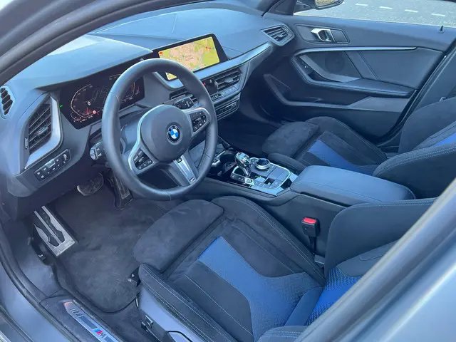 BMW 1 Serie 120i 2023 Benzine 10