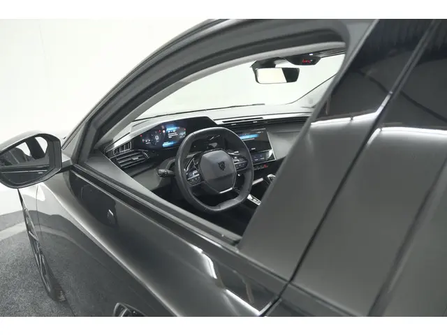 Peugeot 308 2