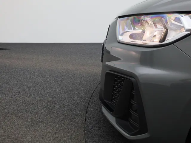Audi A1 Sportback 25 TFSI/95PK S Line 2020 Benzine 26