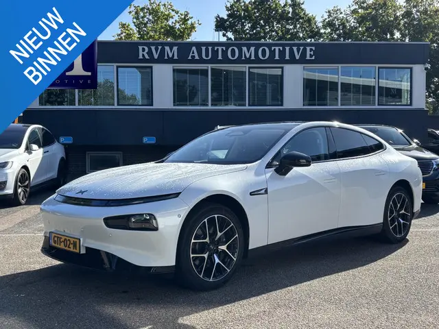 XPENG P7 AWD Performance 86 kWh 2025 Elektrisch 1