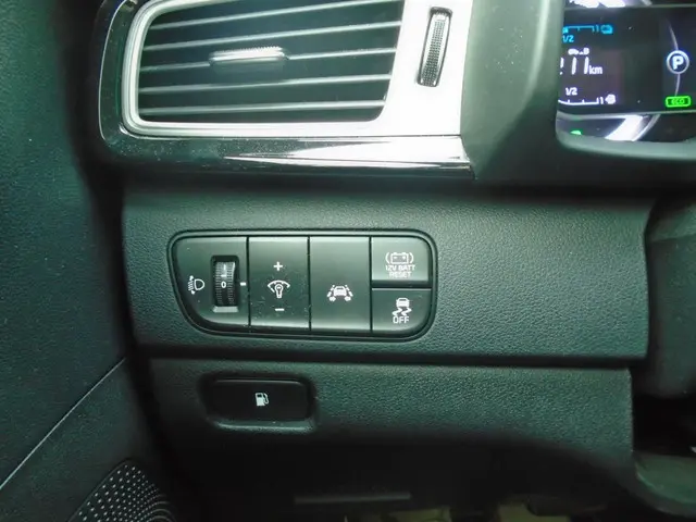 Kia Niro 1.6 GDi Hybrid DynamicLine 2018 Hybride Benzine 7