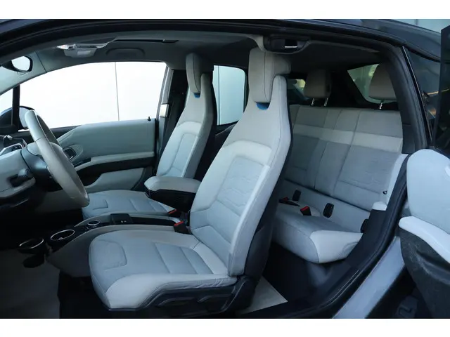BMW i3 Basis Comfort 22 kWh 2015 Elektrisch 9