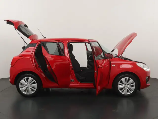 Suzuki Swift 1.2 Select 2018 Benzine 22