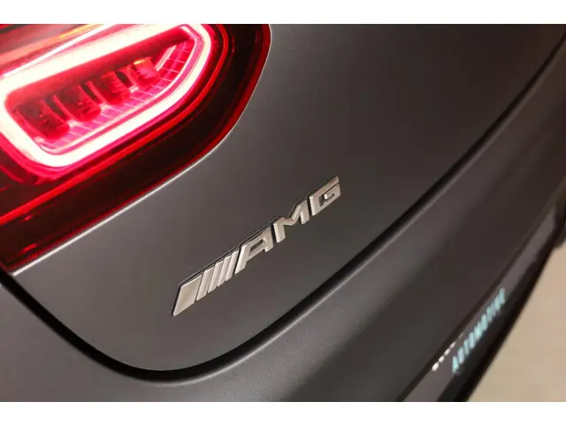 Mercedes-Benz GLC AMG 63 S 4MATIC+ 2019 Benzine 45