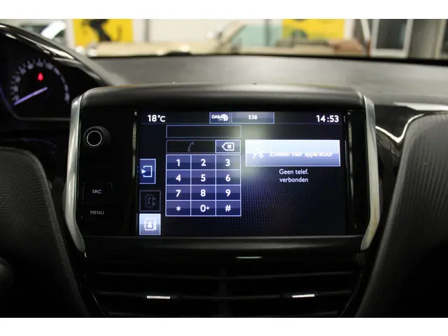 Peugeot 2008 1.2 PureTech Blue Lion 2016 Benzine 12