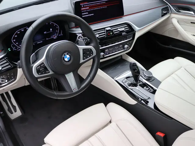 BMW 5 Serie Touring 540i xDrive 2022 Benzine 9
