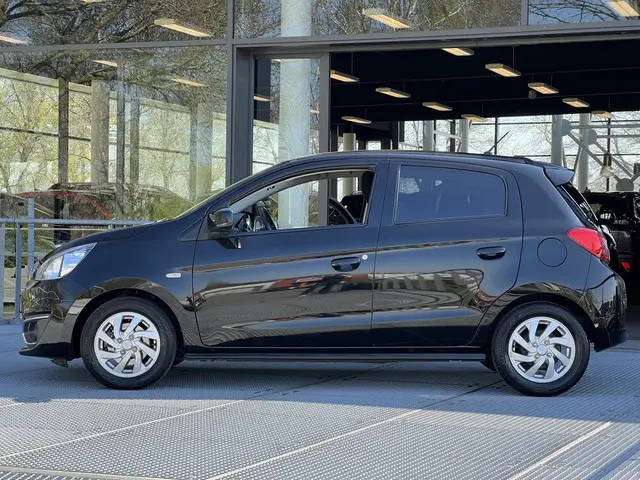 Mitsubishi Space Star 1.2 Connect Pro 2019 Benzine 14