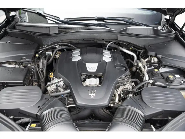 Maserati Levante 3.0 V6 AWD GranSport 2018 Benzine 26