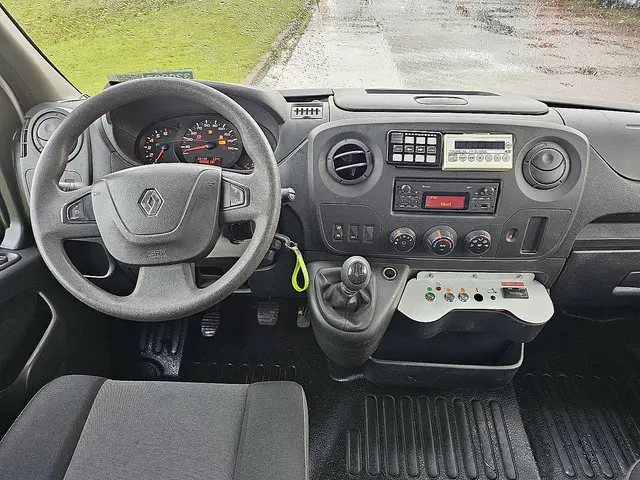 Renault Master T35 2020 Diesel 8