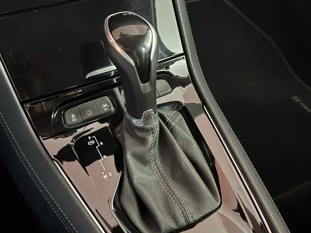 Opel Grandland X 1.2 Turbo Innovation 2019 Benzine 38