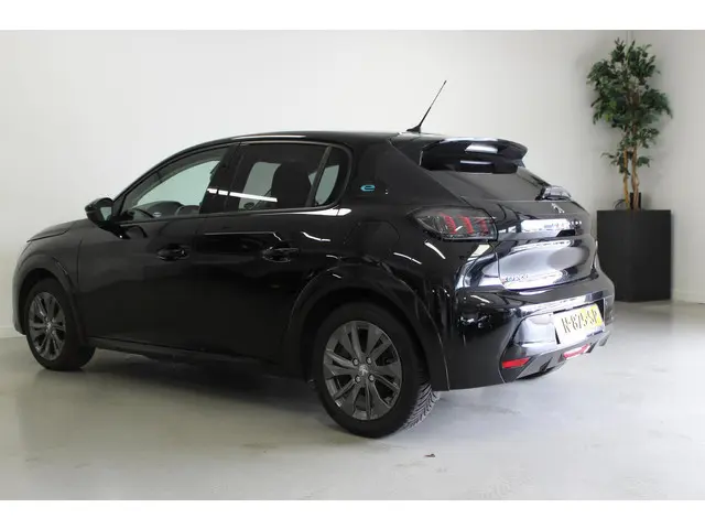 Peugeot e-208 EV Allure 50 kWh 2021 Elektrisch 7
