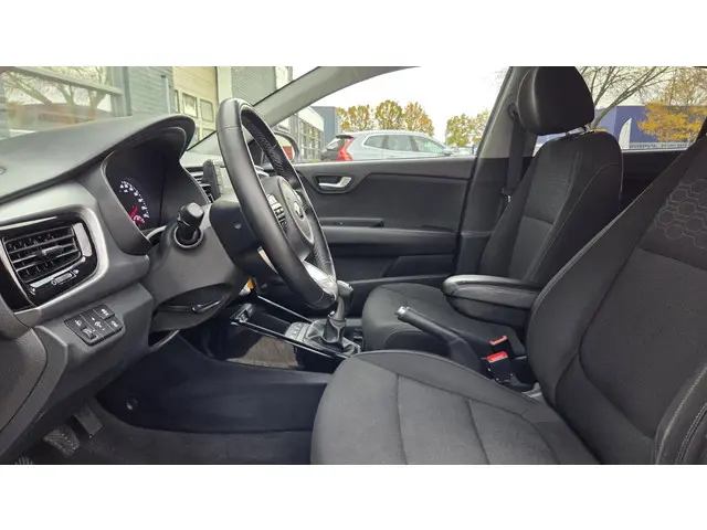 Kia Rio 1.4 DreamTeam 2018 Benzine 14