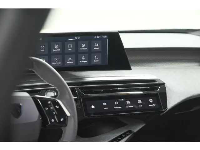 Peugeot 3008 1.2 Hybrid 136 GT 2025 Hybride Benzine 52