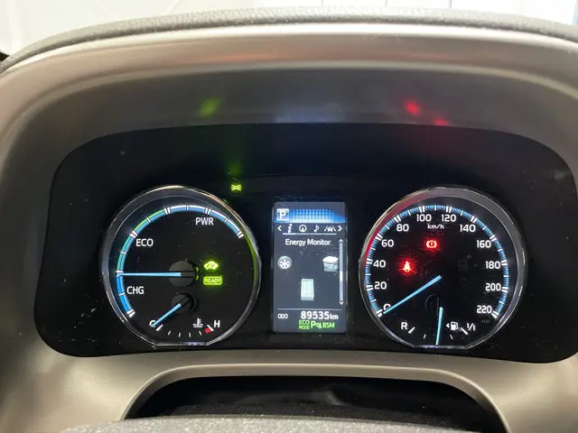 Toyota RAV4 2.5 Hybrid AWD Style 2017 Hybride Benzine 10