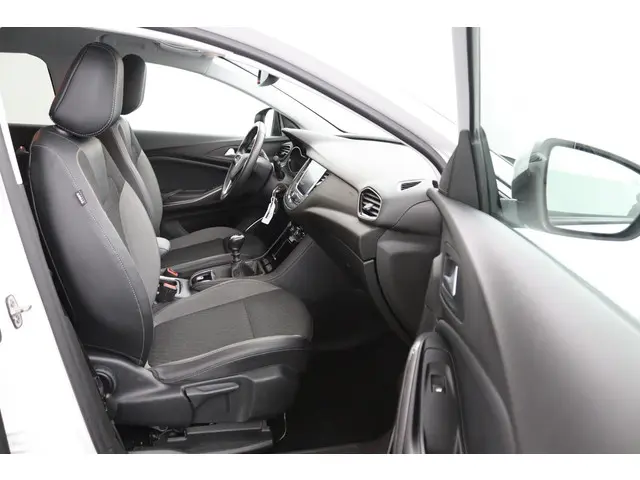 Opel Grandland X 1.2 Turbo Innovation 2020 Benzine 26