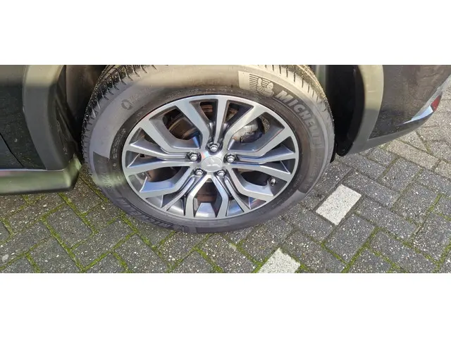 Mitsubishi ASX 1.6 ClearT. Intense+ 2017 Benzine 7