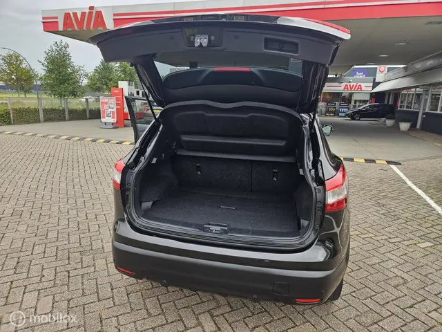 Nissan QASHQAI 1.2 Tekna 2014 Benzine 15