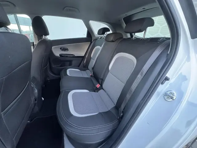 Kia cee'd Sportswagon 1.6 GDI ExecutiveLine 2015 Benzine 7