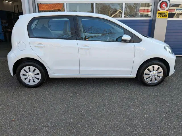 Volkswagen up! 2