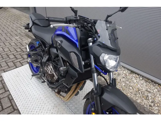 Yamaha MT 07 ABS 2018 Benzine 7