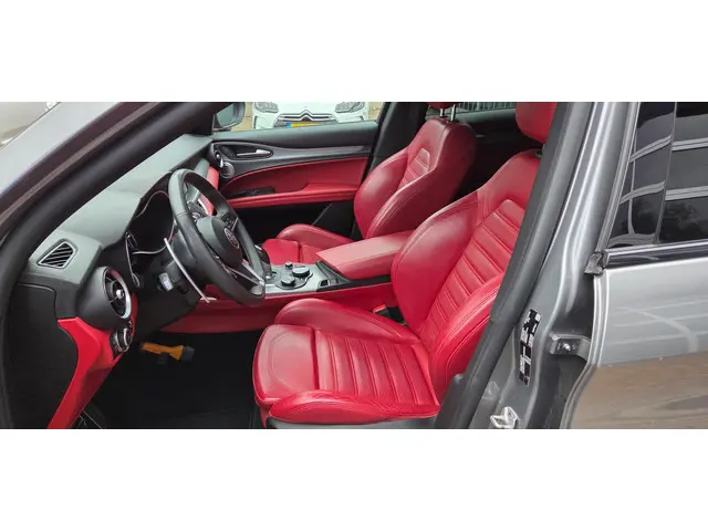 Alfa Romeo Stelvio 2.0 T AWD Super 2018 Benzine 12