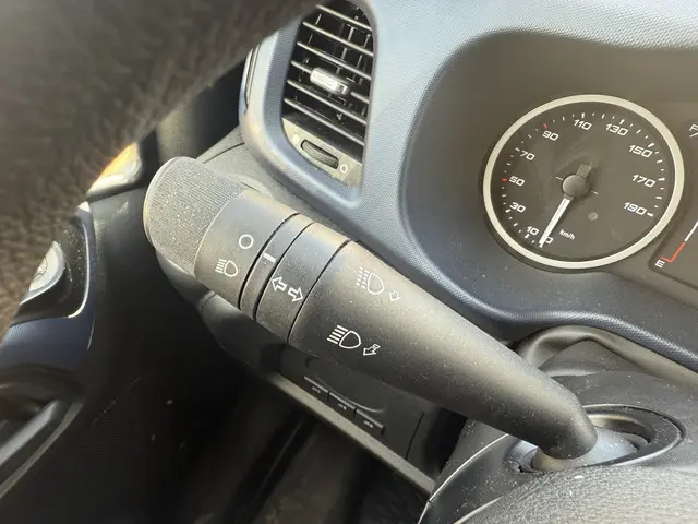 Iveco Daily 35C14 2.3 2021 Diesel 23