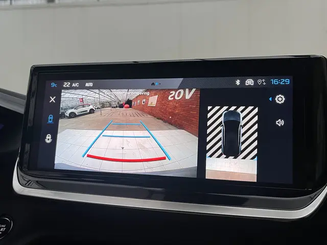 Peugeot e-2008 EV GT 54 kWh 2024 Elektrisch 17