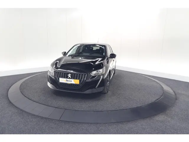 Peugeot 208 PureTech 100 Allure Pack 2023 Benzine 68
