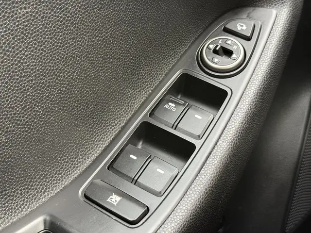 Hyundai i20 1.0 T-GDI Comfort 2018 Benzine 24