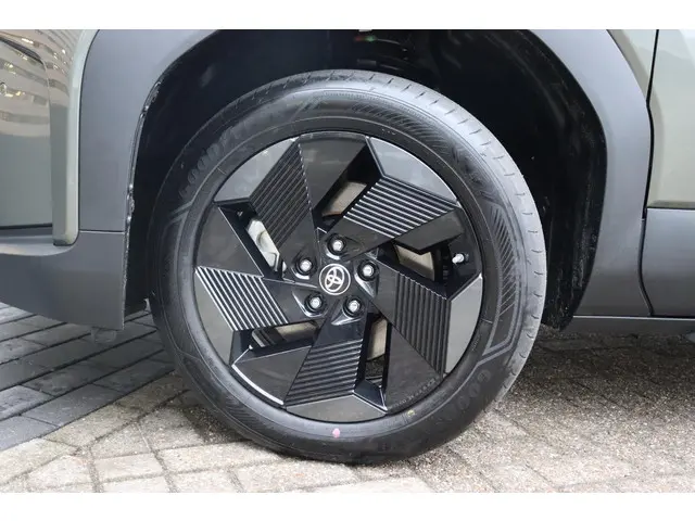 Toyota Urban Cruiser 3