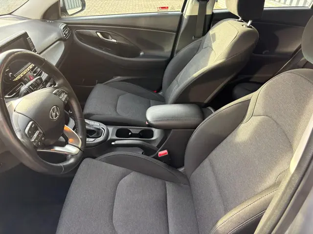 Hyundai i30 1.0 T-GDi MHEV Comfort 2023 Hybride Benzine 14