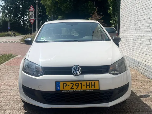 Volkswagen Polo 1.2 Easyline 2013 Benzine 14