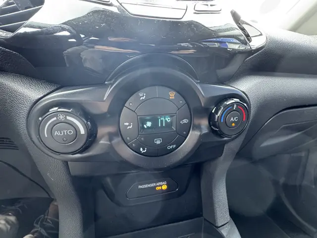 Ford EcoSport 1.0 EcoBoost Titanium 2016 Benzine 13