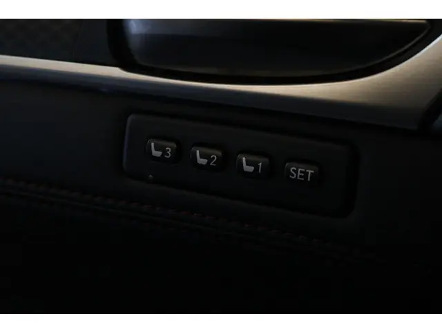 Lexus GS 300h F Sport Line 2017 Hybride Benzine 22