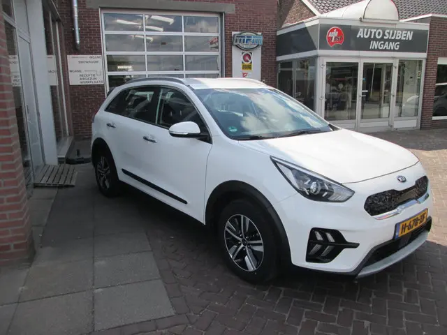 Kia Niro 1.6 GDi Hybrid DynamicLine 2020 Hybride Benzine 4