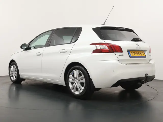 Peugeot 308 1.2 PureTech Active 2016 Benzine 3