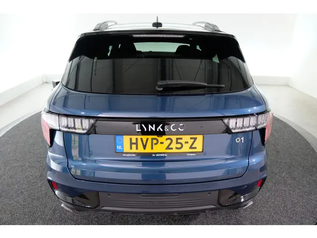 Lynk & Co 01 1.5 2023 Hybride Benzine 22