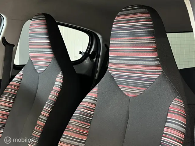 Citroën C1 1.0 e-VTi Feel [ NAP airco LED ] 2017 Benzine 9