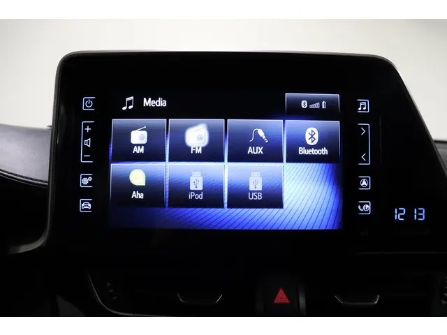 Toyota C-HR 1.8 Hybrid Style, 2019 Hybride Benzine 42