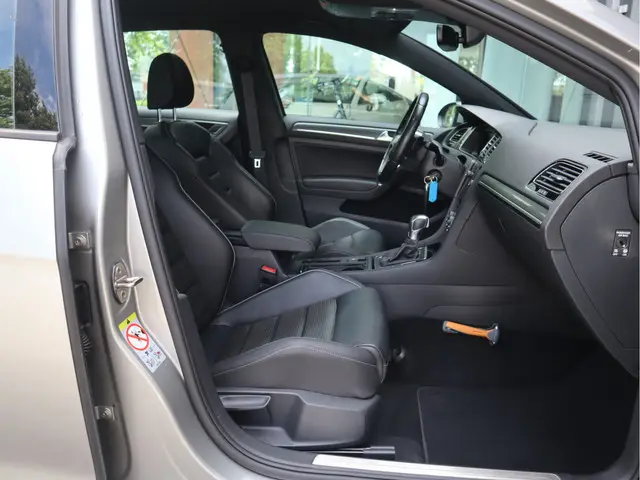 Volkswagen Golf 2.0 TDI GTD DSG 2018 Diesel 27