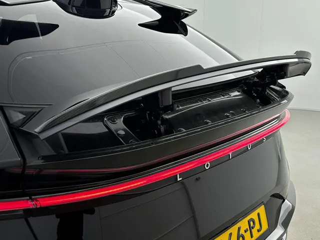 Lotus Eletre S 112kWh/603pk 2024 Elektrisch 12