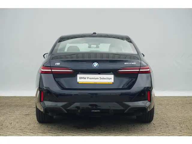 BMW i5 eDrive40 2025 Elektrisch 6