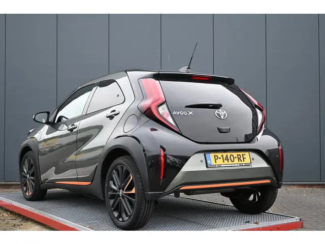 Toyota Aygo X 1.0 VVT-i MT Limited 2022 Benzine 6