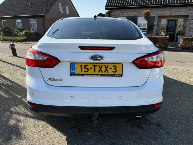 Ford Focus 1.6 150PK EcoBoost TITANIUM 2012 Benzine 6