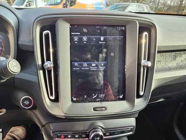 Volvo XC40 1.5 T3 Momentum 2018 Benzine 13