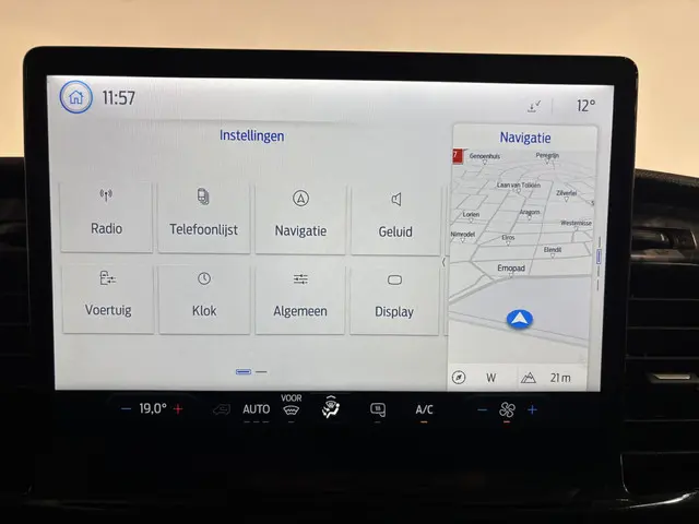 Ford Transit 330 2.0 TDCI L3H2 Trend 2023 Diesel 24